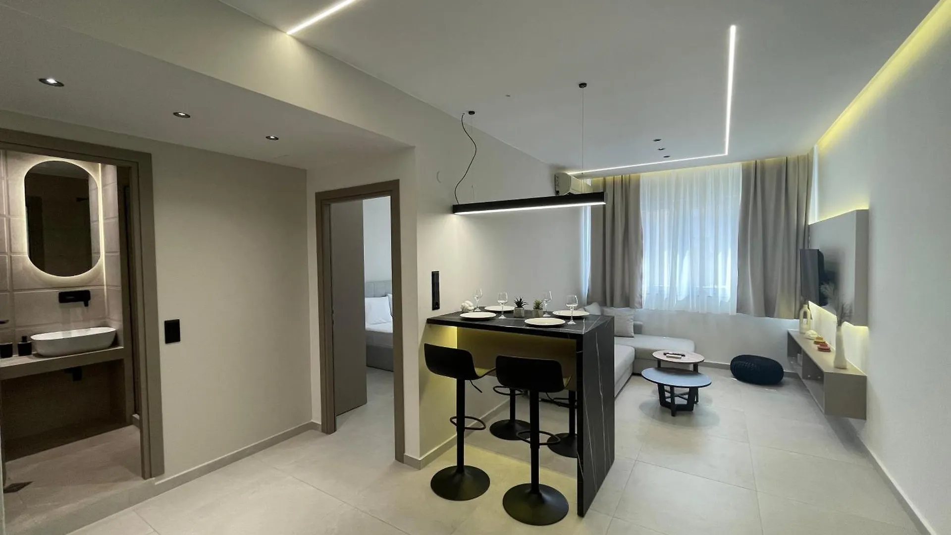 Ladadika Luxury Apartment #4 Soluň
